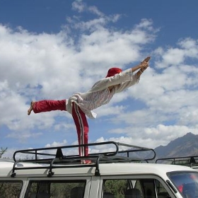 Yoga on Top - madpai