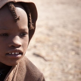 Niño Himba - untipografico