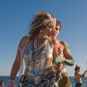 Flow / Coney Island Mermaids Parade 2007 / SML - See-ming Lee 李思明 SML