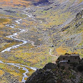 Tibet བོད། ,Tsurphu Gompa མཚུར་ཕུ་(Nunnery) - reurinkjan