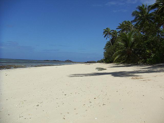 Fiji 2004