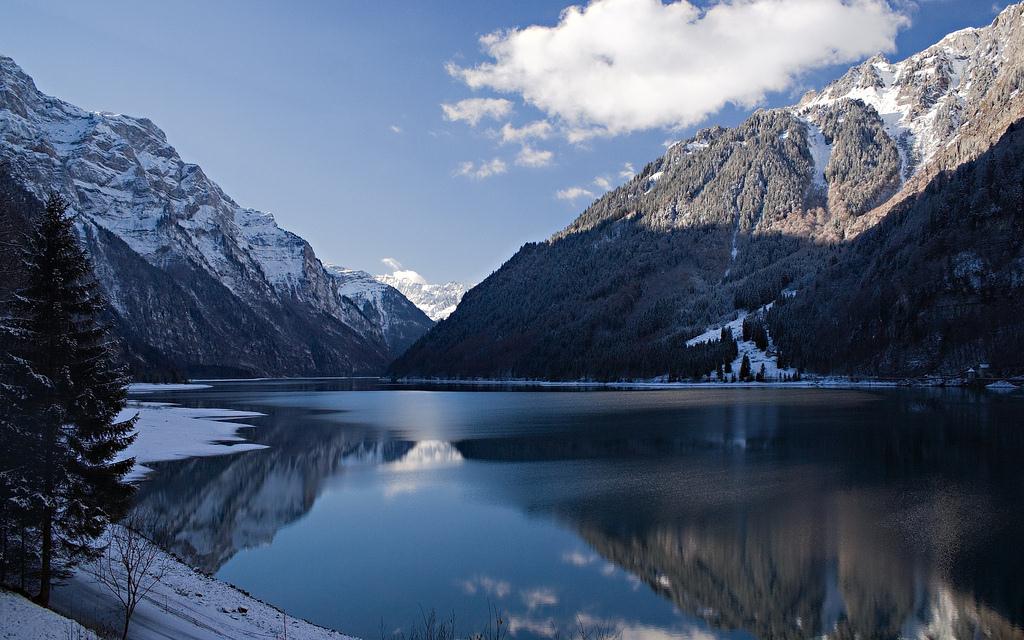 Kloentalersee Lake - Glarus, Switzerland