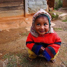 Knee-high to a grasshopper (Changu Narayan, Nepal) - jmhullot